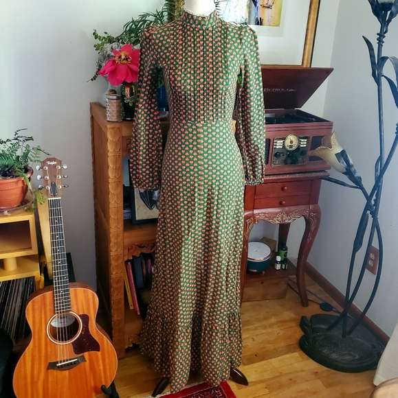 Vintage 70s Green Cottagecore Prairie Dress - Picture 3 of 7